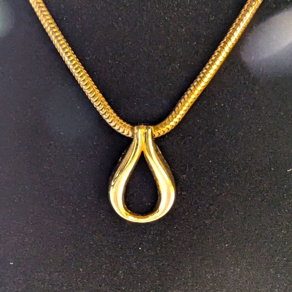Vintage Christian Dior Teardrop Pendant With Snakechain Gold Tone